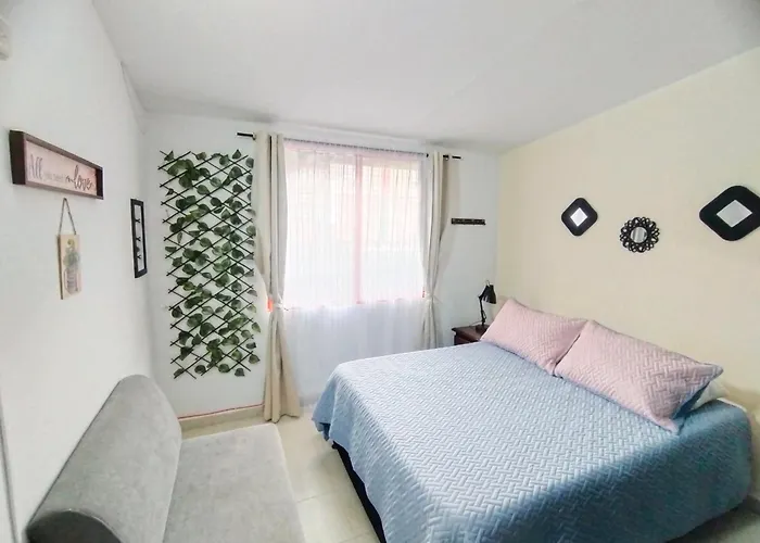 Apartamento Familiar Privado 101 Con Bano Cocina Tv Wifi Sala