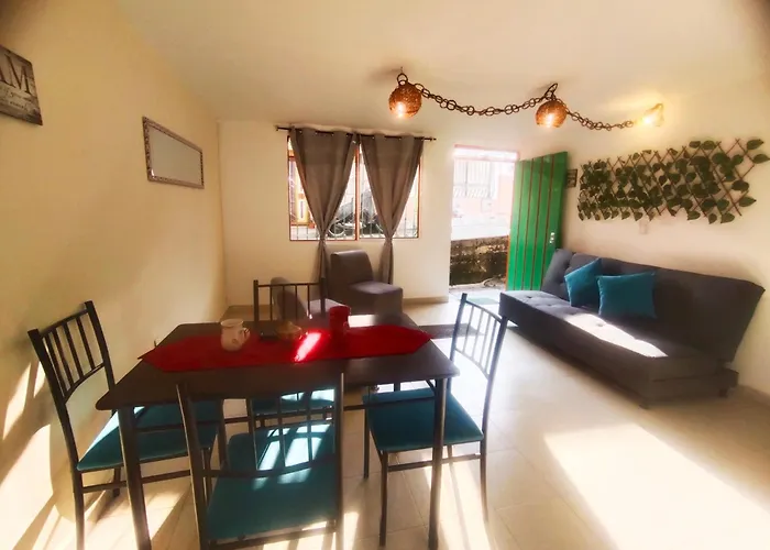 Apartamento Familiar Privado 101 Con Bano Cocina Tv Wifi Sala