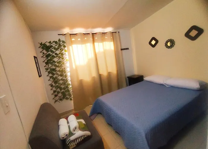 Apartamento Familiar Privado 101 Con Bano Cocina Tv Wifi Sala
