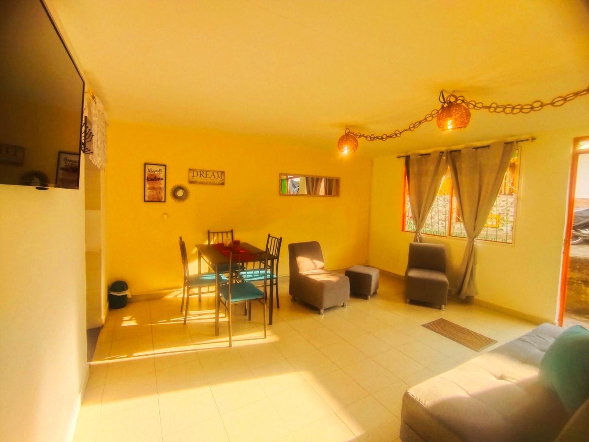 Familiar Privado 101 Con Bano Cocina Tv Wifi Sala Apartment