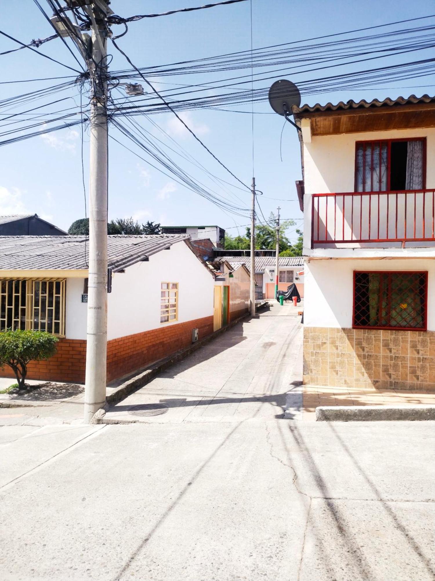 Apartment Familiar Privado 101 Con Bano Cocina Tv Wifi Sala *